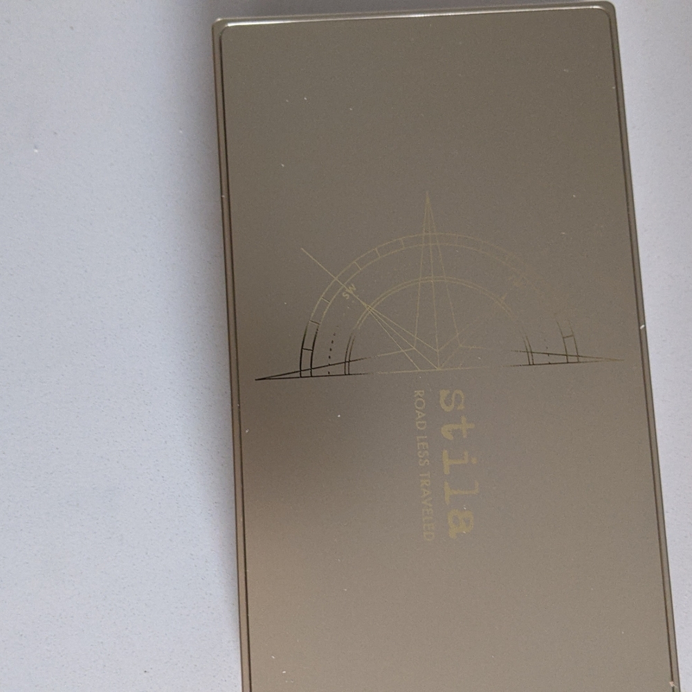 Stila brand new makeup palette